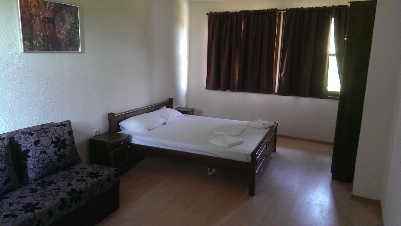 Ethnocomplex Krivini Hotel ภายนอก รูปภาพ