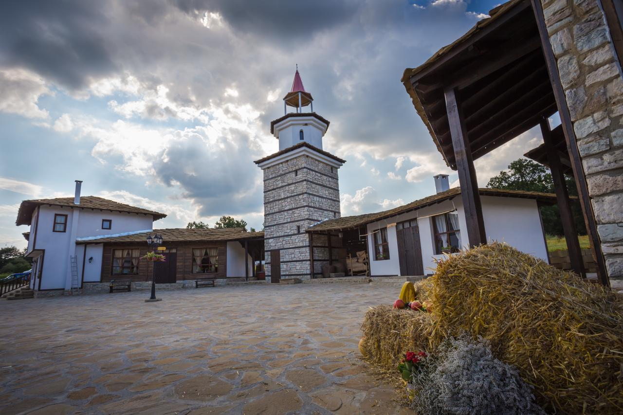 Ethnocomplex Krivini Hotel ภายนอก รูปภาพ